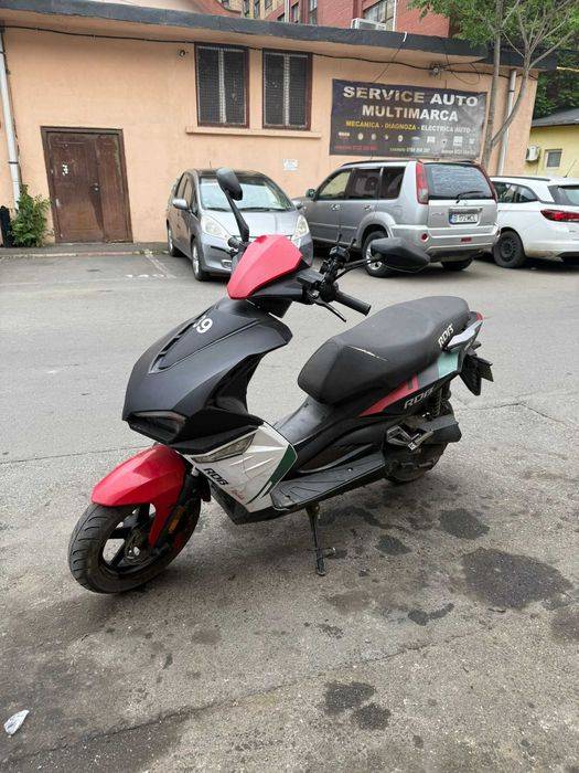 Scutere de vanzare 50 cc - RDB Rocket, Spider si Apec