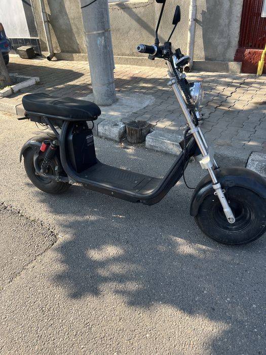 De vanzare scuter electric
