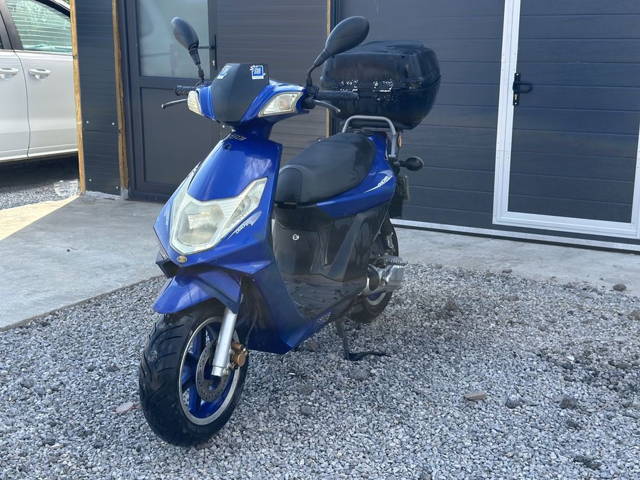Scuter Ride 50 2 timpi , inmatriculat