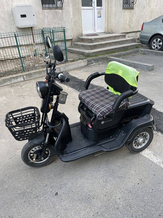 triciclu electric ELektroMob
