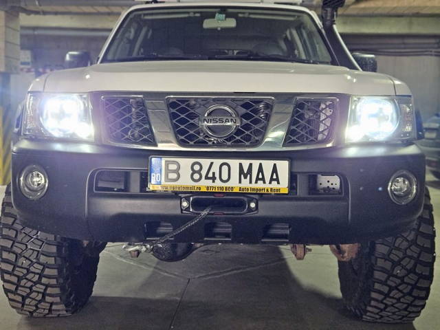 Nissan Patrol 4.2 D - 9 locuri - original Japonia