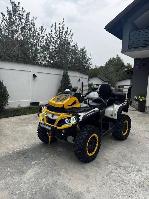 Can am Outlander 1000(numar negru)