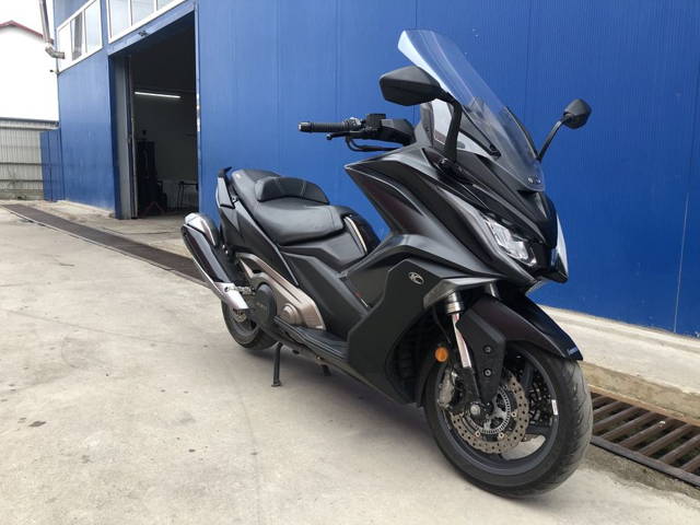 Kymco AK550 2022