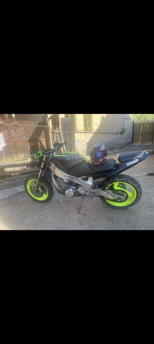 Motor yamaha 600 cm