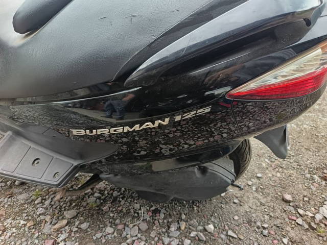 Vând Scuter Suzuki Burgman