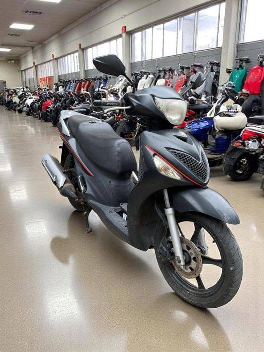 Scuter suzuki 150 cc