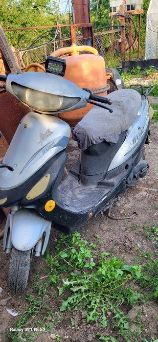Scuter  49cc  4t