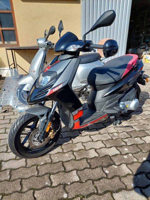 Aprilia Sr Motard 125