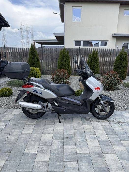 Scuter Yamaha X max 125 permis B