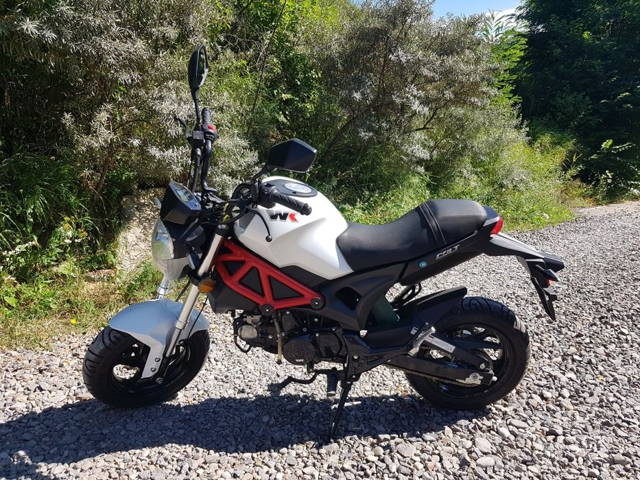 Vand scuter WK Colt nou