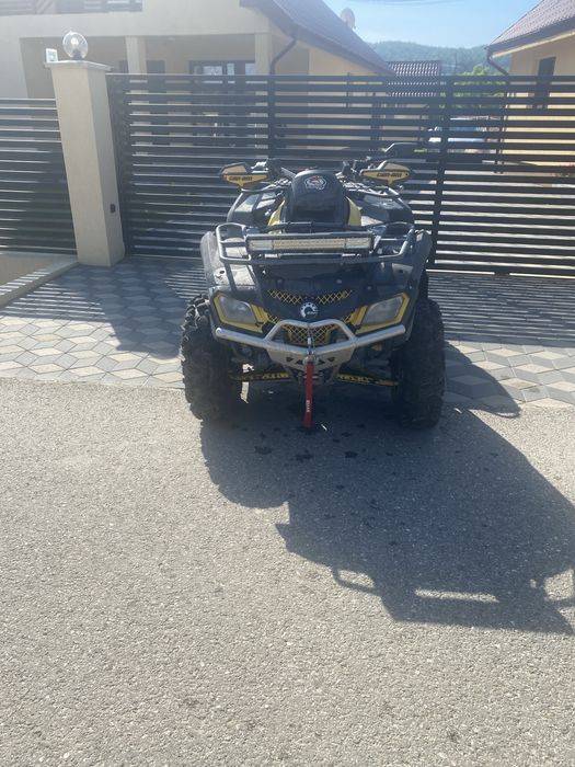 De vanzare Can Am Outlander scurt 800R..