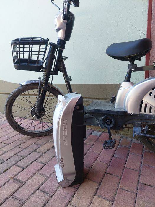 Moped electric cu garantie