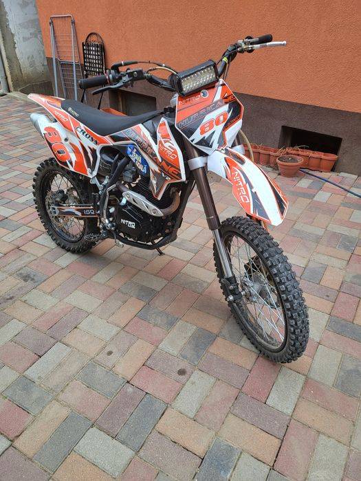 Vand cross hurricane 150cc