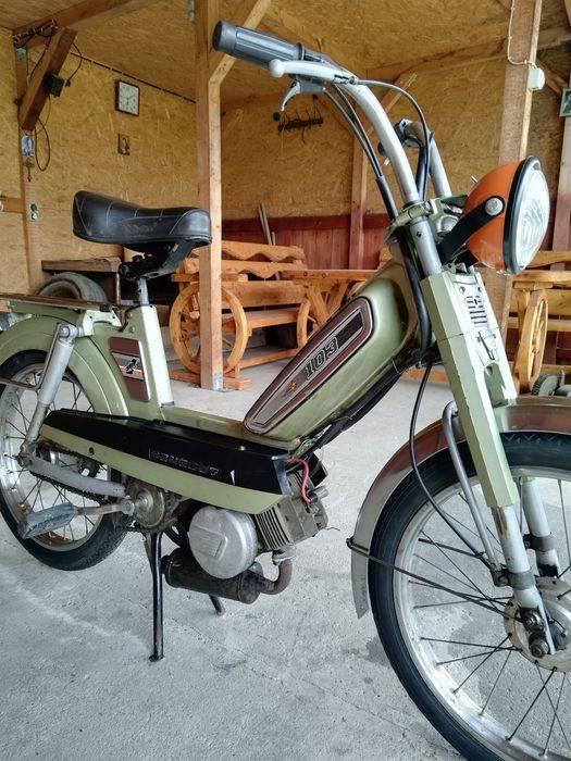 Vand moped classic peugeot 103 impecabil!! Import franta