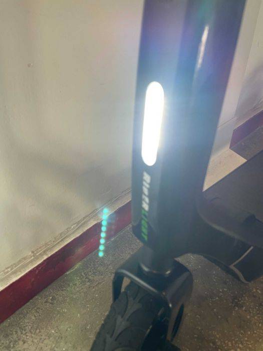 Trotineta electrica pliabila FreeRider 300w 120kg 20km/h 25km nuXiaomi