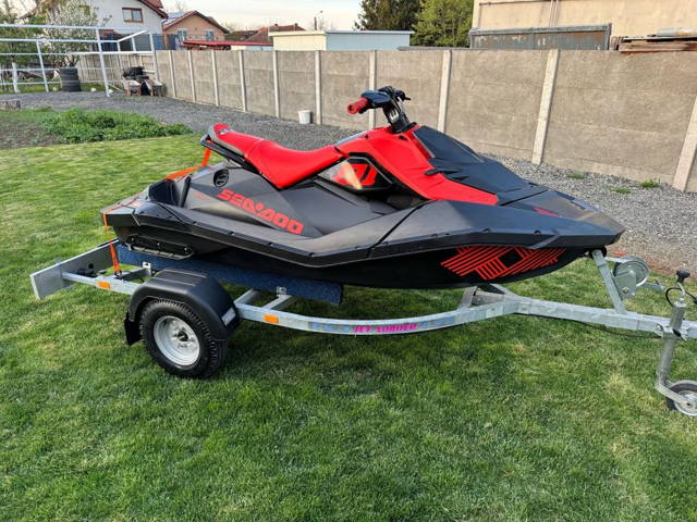 Sea-Doo Spark Trixx 2022 – Stare Impecabilă, Ca Nou