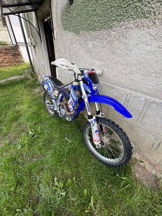 Vand Yamaha WR250F din anul 2002 stare buna de functionare