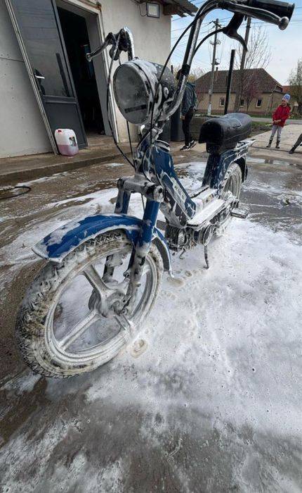 vand sau schimb piaggio