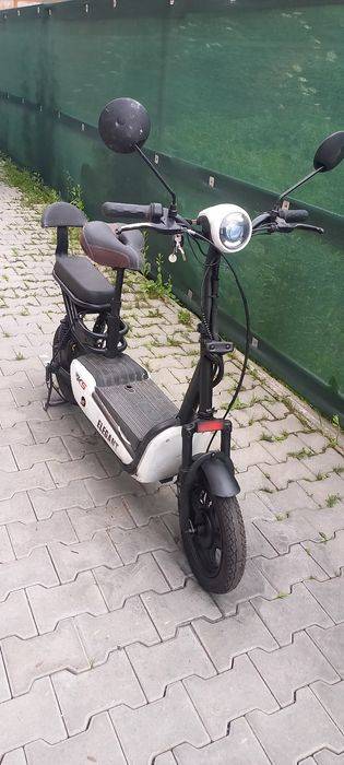 Scuter electric model rks elegant cu acte și factura fără garatie