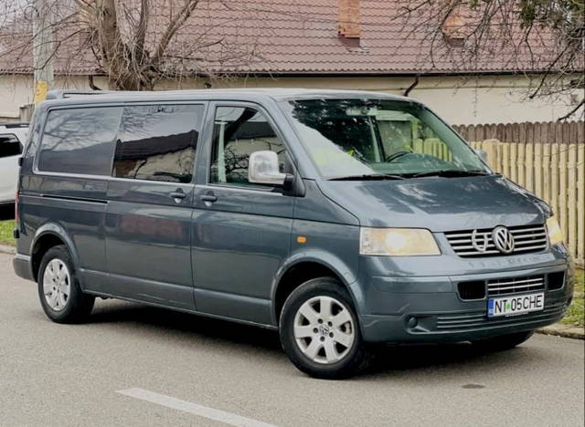Vând/schimb (auto-cross-atv) Volkswagen Transporter T5 AUTOUTILITARA