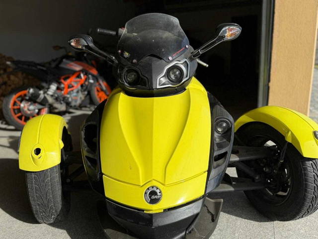 Can-am Spyder 1000cc