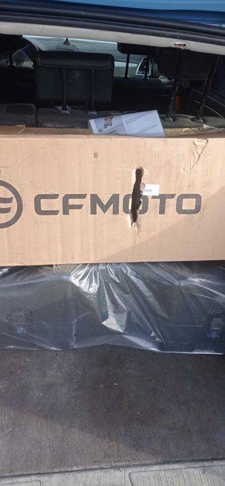 Cutie atv fata spate cf moto