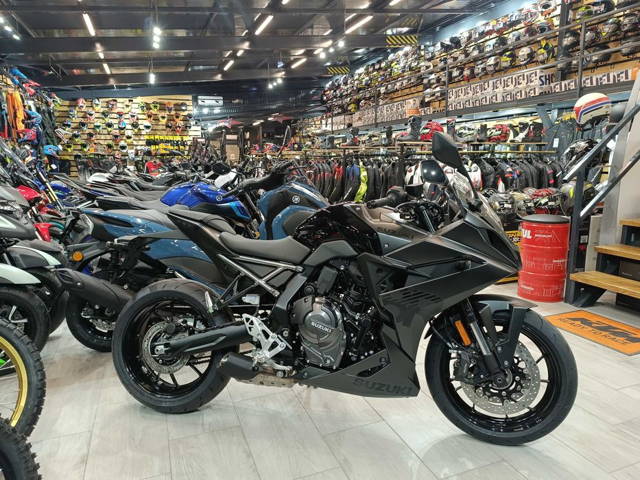 Suzuki GSX 8R Sport my 2024 nou - in stoc EST BIKE Campina