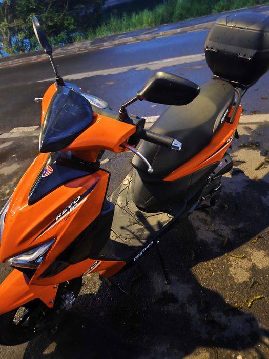 fara permis scoter benzina daytona revo 50cc , ca nou