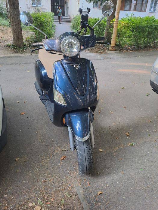 Scuter 50cc 2t Beeline