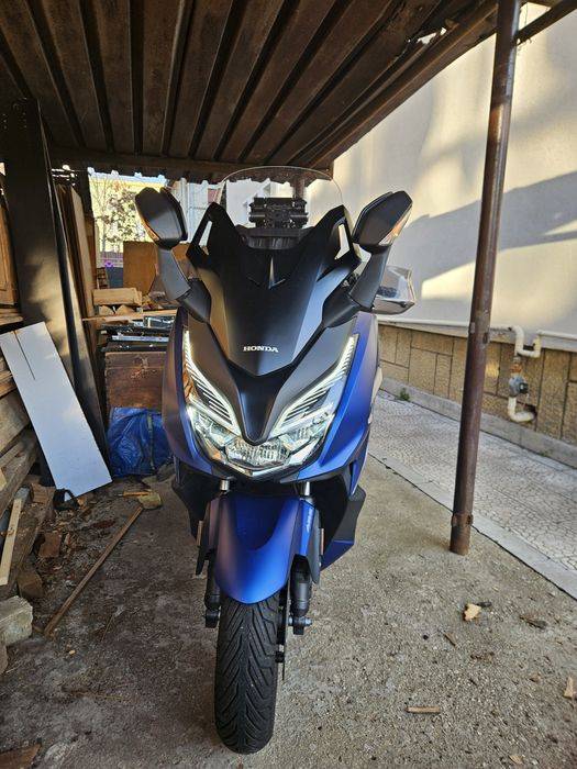 Honda Forza 350 - 2022 garantie 2026
