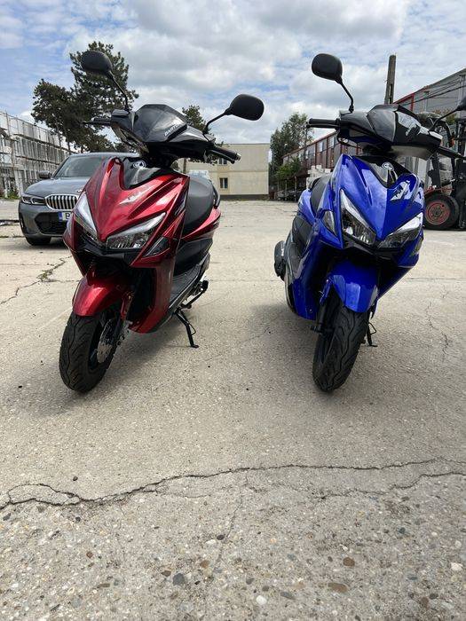 Scutere benzina 50cc inchiriere