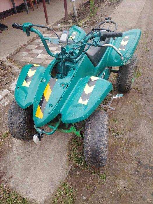 vând schimb honda Sky 49cc și ATV 49cc cu ATV de 125cc sau vând 2000 .