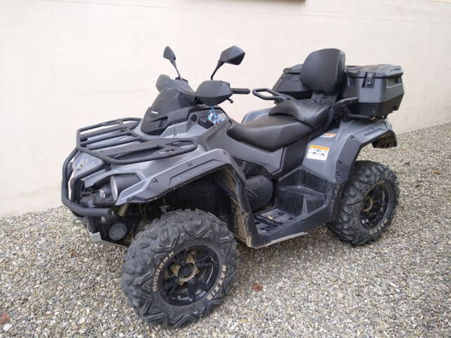 Atv can am outlander 650cmc
