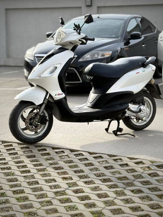 Piaggio Fly 50cc 4T
