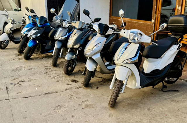 Scuter Piaggio / Kymco / Sym / Peugeot fara permis 25km/h