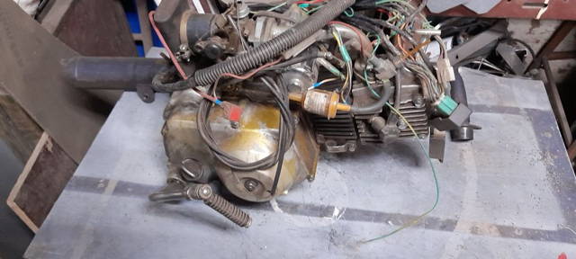 Motor ATV 4 timpi