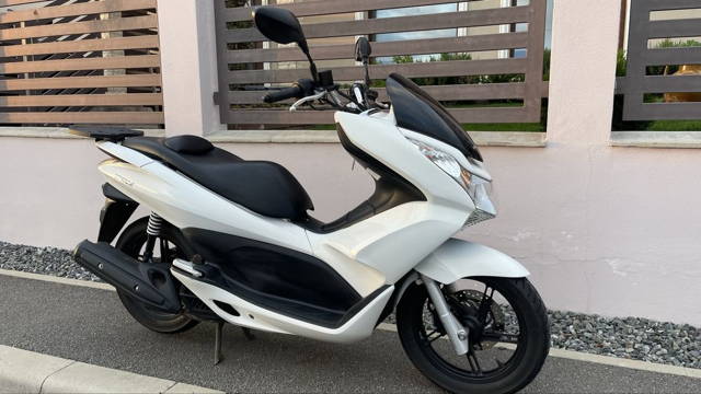 Honda pcx 125 scuter