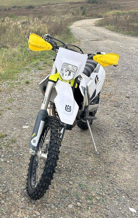 Vand moto Husqvarna TE 150i