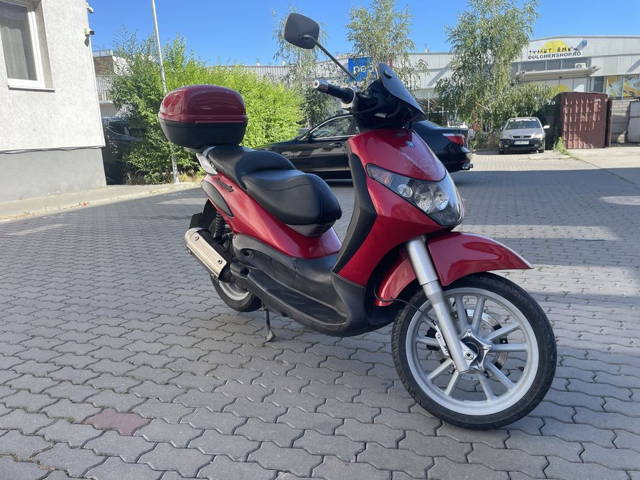 Vand Piaggio Beverly 200cmc