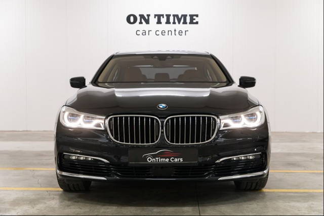 Bmw 750 XD 400 CP G12 Luxury Stare Perfecta Propietar Variante