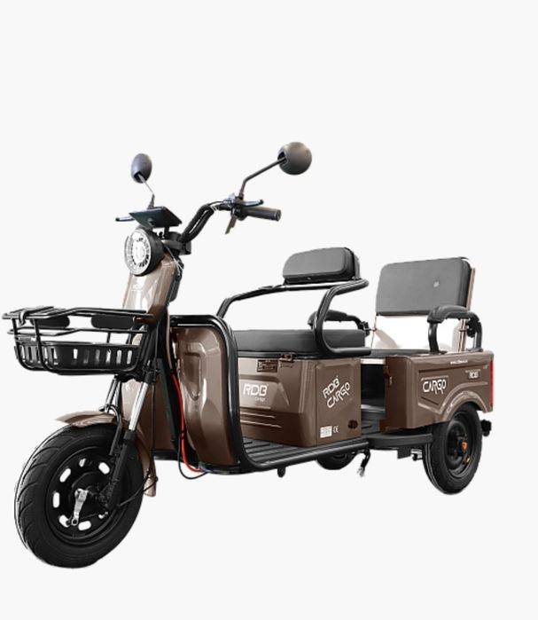 Triciclu electric NOU, 2 locuri, 2000 W