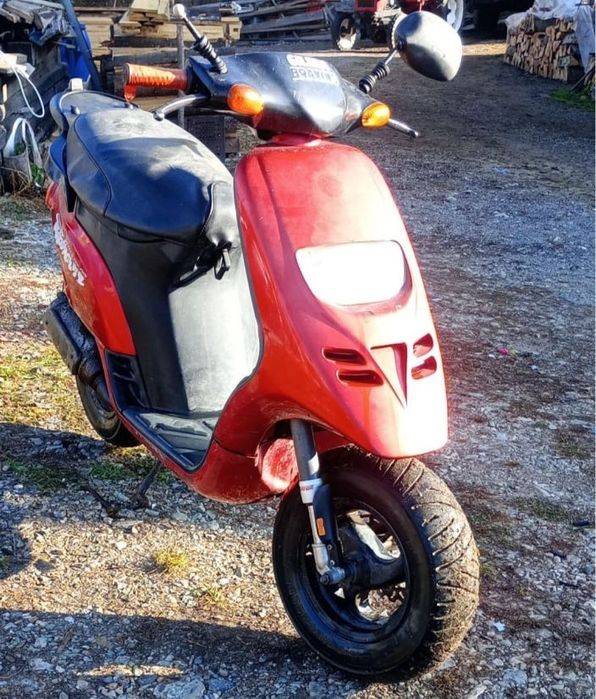 Vând scuter gilera 50cc 2t