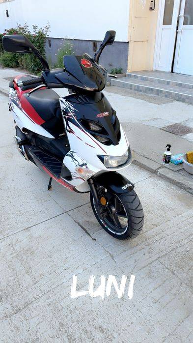 Vand scuter Aprilia SR50 STREET 2013