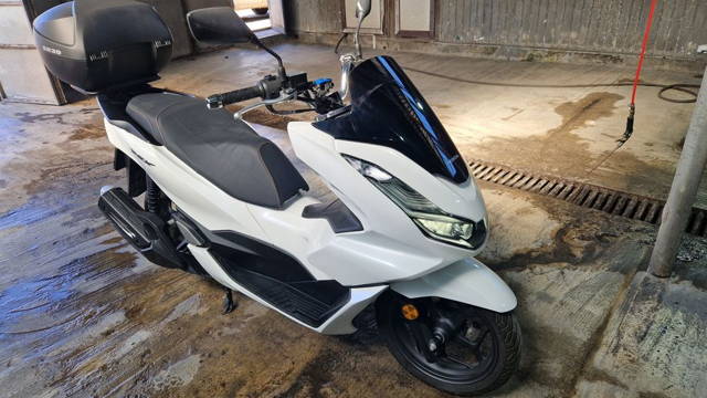 Scuter Honda PCX 125 an 2023