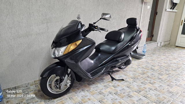 Moto Burgman an400 din 2004