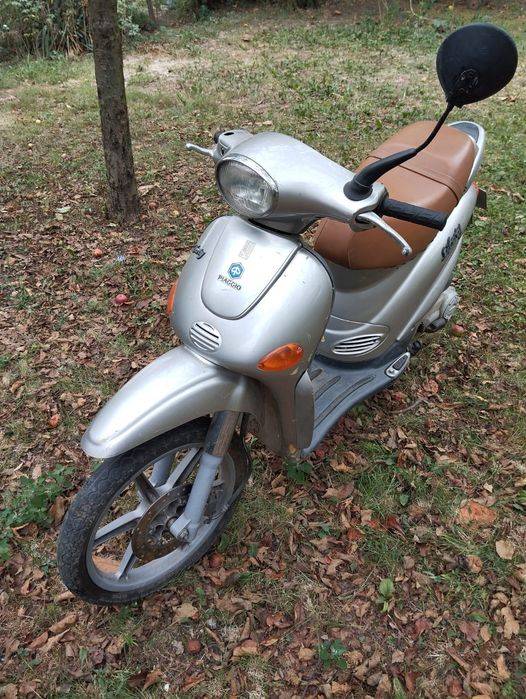 Moped Piagio Liberti