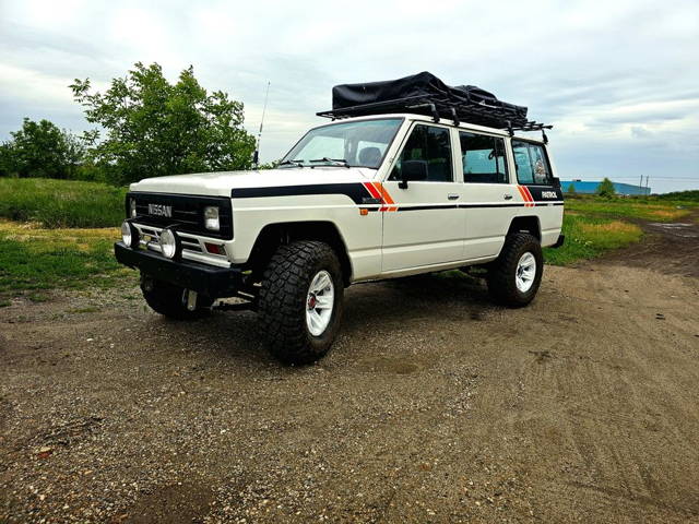 Nissan patrol overlanding