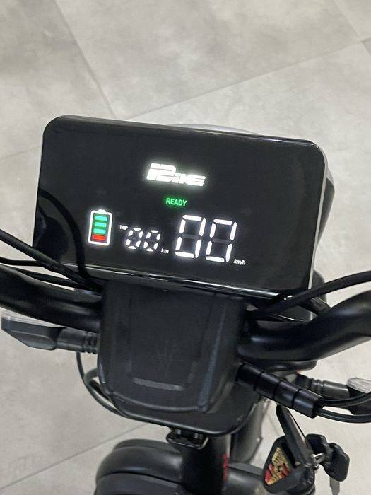 Scuter electric super bike