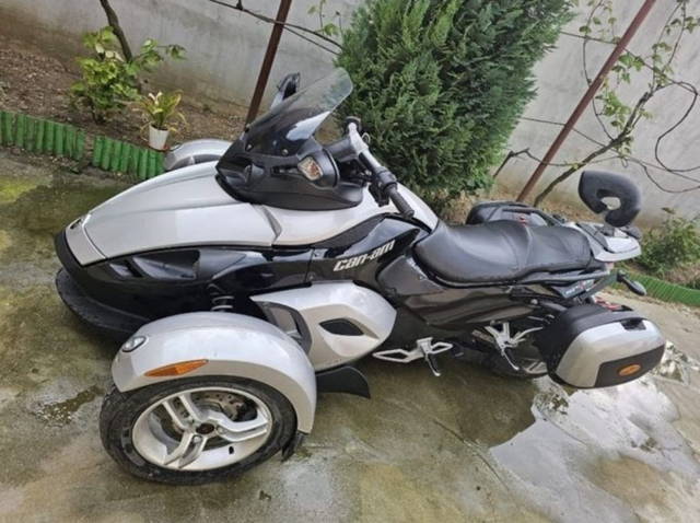 Vand Can Am Spyder