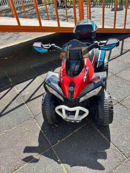Atv electric pentru copii